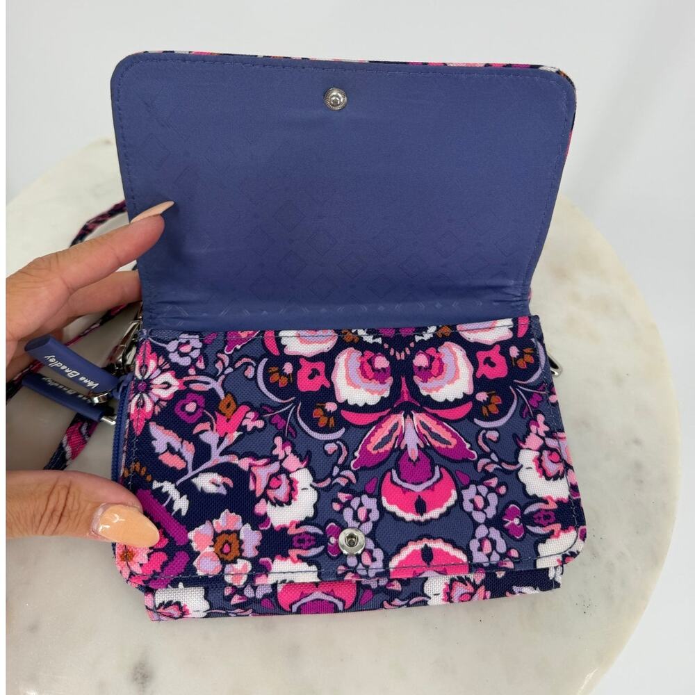 Vera Bradley Magenta Medallion RFID 3-in-1 Crossbody Wallet - Picture 2 of 6